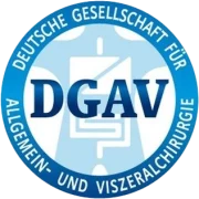 Logo der Deutschen Gesellschaft für Allgemein- und Viszeralchirurgie in blauer und weißer Farbgestaltung.